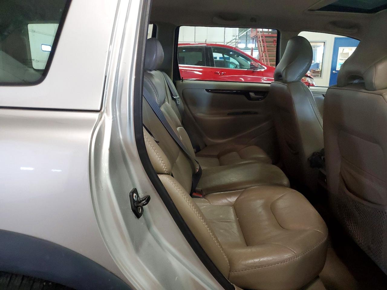 2003 Volvo Xc70 Silver vin: YV1SZ59H631102271