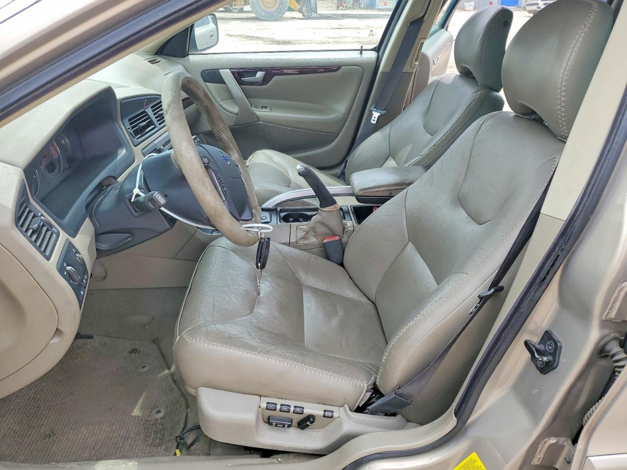 2004 Volvo Xc70 Gold vin: YV1SZ59H641137524