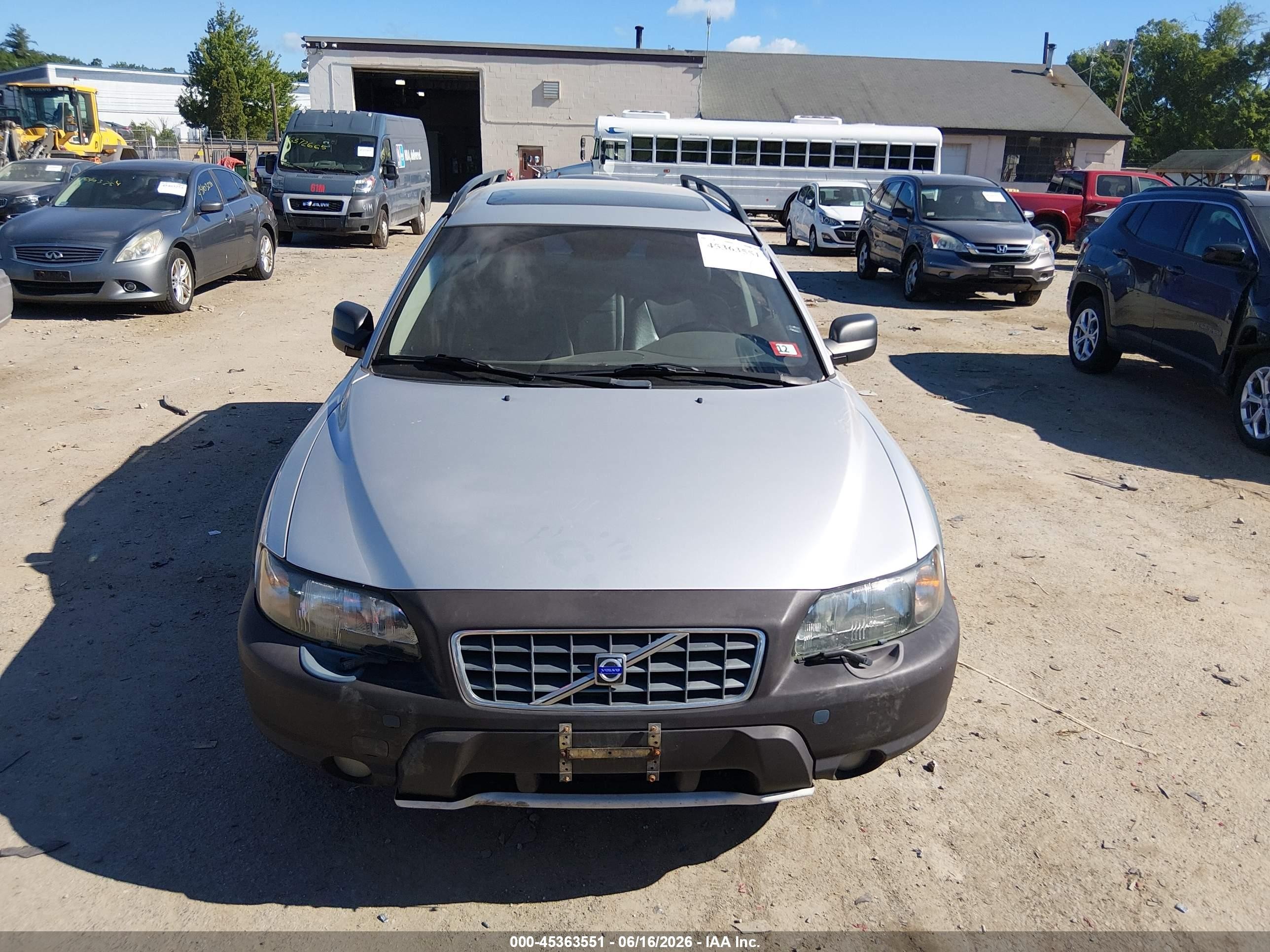 2004 Volvo Xc70 2.5t Silver vin: YV1SZ59H741160309