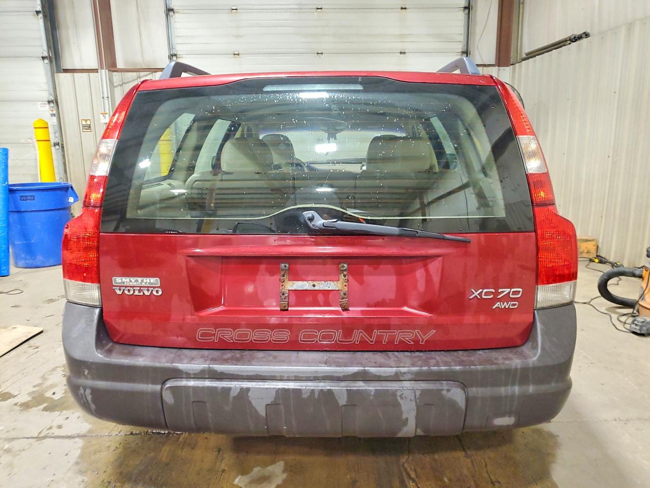 2004 Volvo Xc70 Red vin: YV1SZ59H841138240