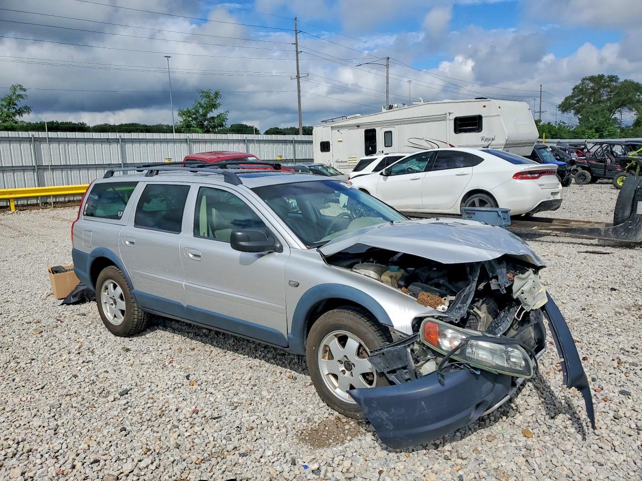2004 Volvo Xc70 Silver vin: YV1SZ59H841159217