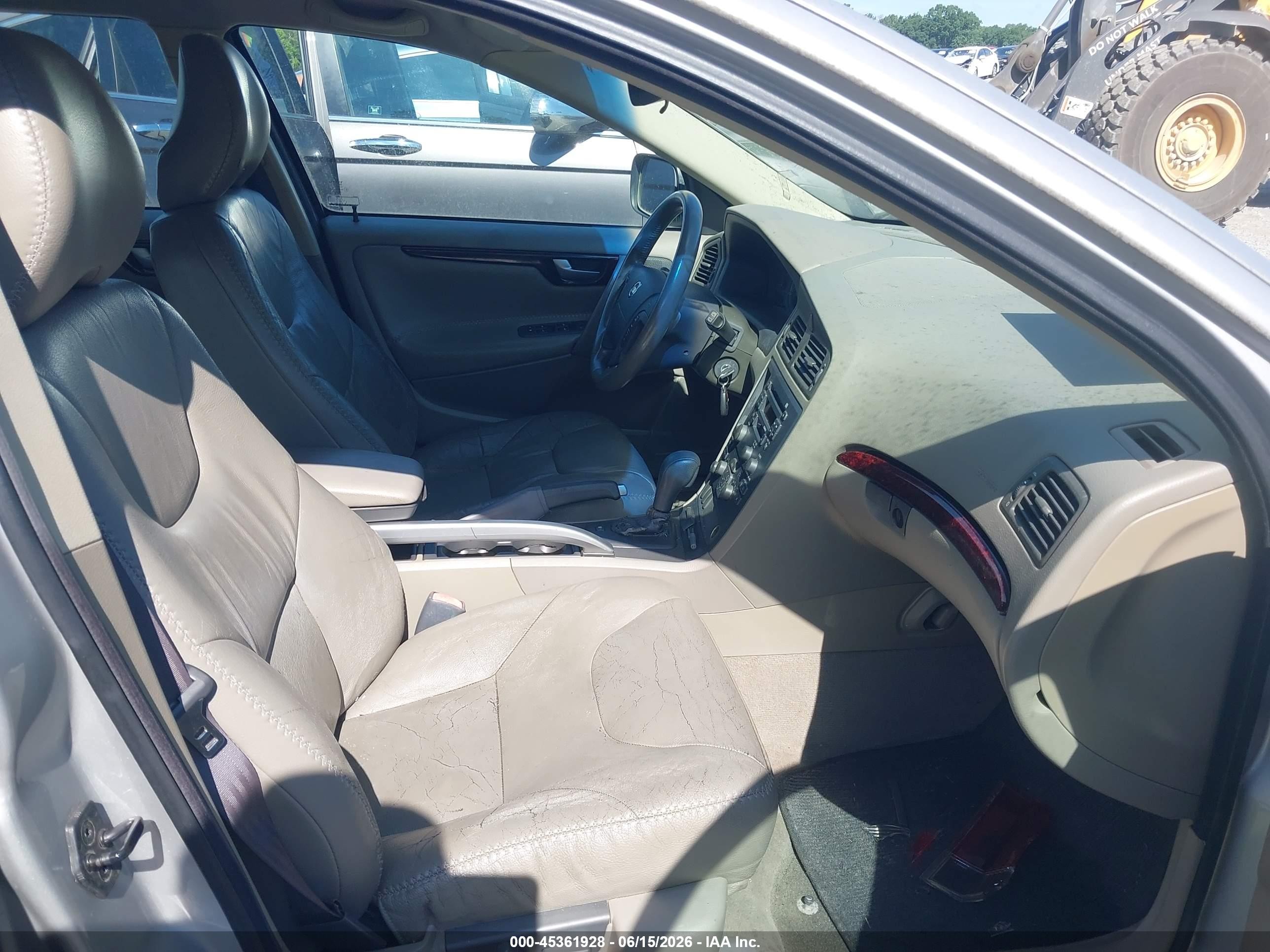 2003 Volvo Xc70 2.5t Silver vin: YV1SZ59H931102068