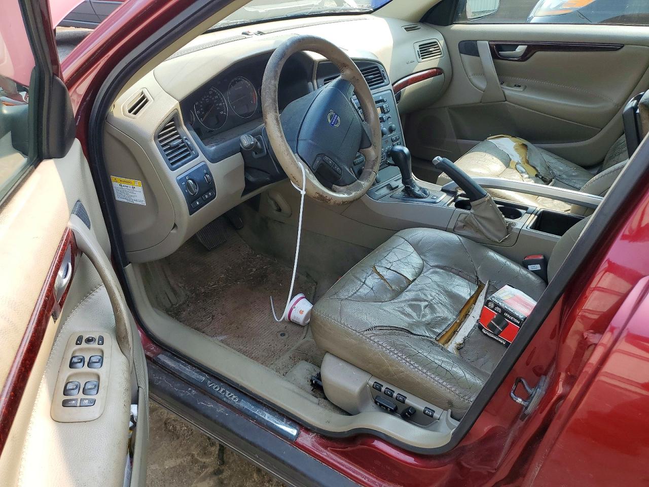 2004 Volvo Xc70 Maroon vin: YV1SZ59HX41129958