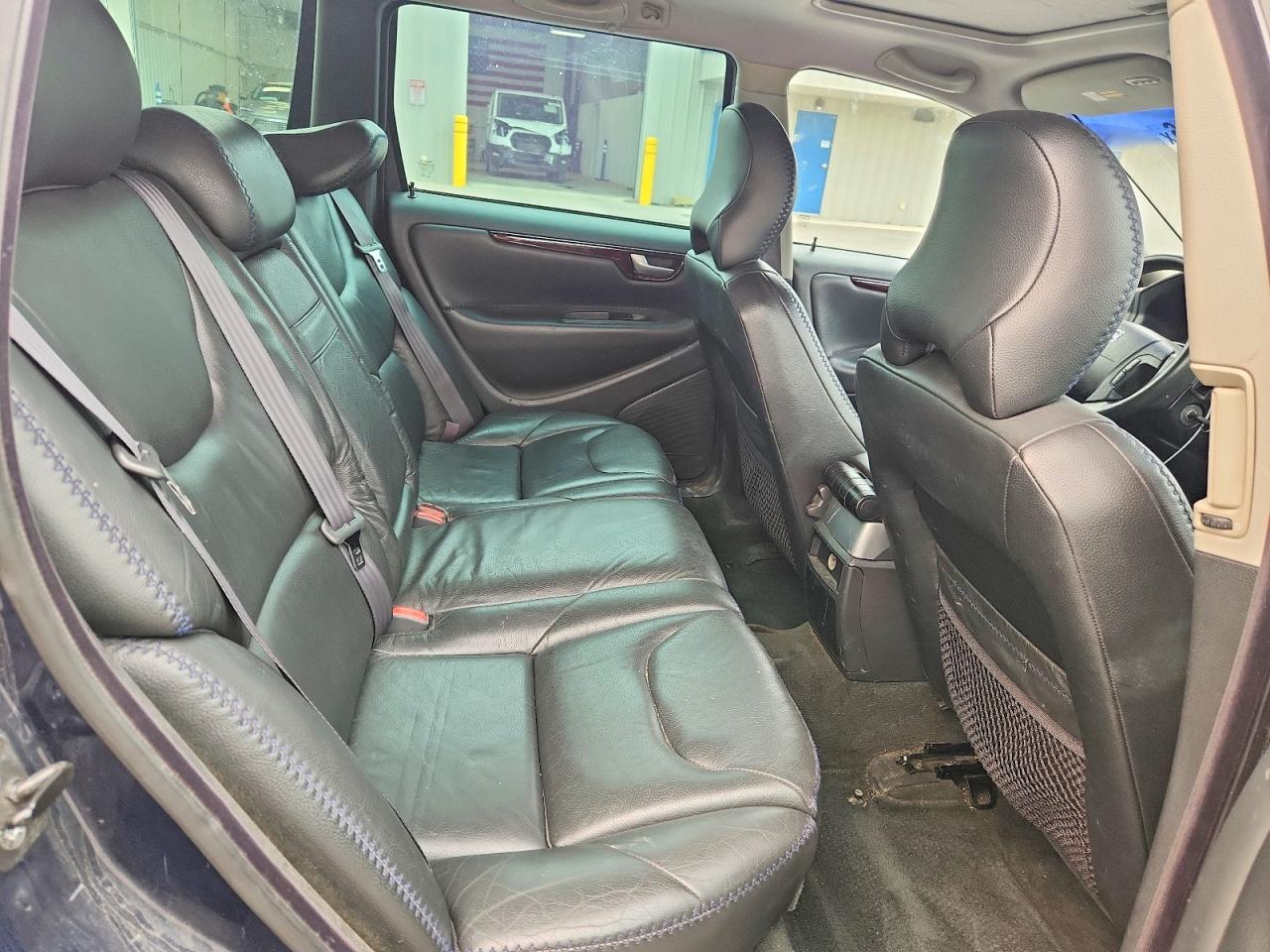 2004 Volvo Xc70 Blue vin: YV1SZ59HX41155993