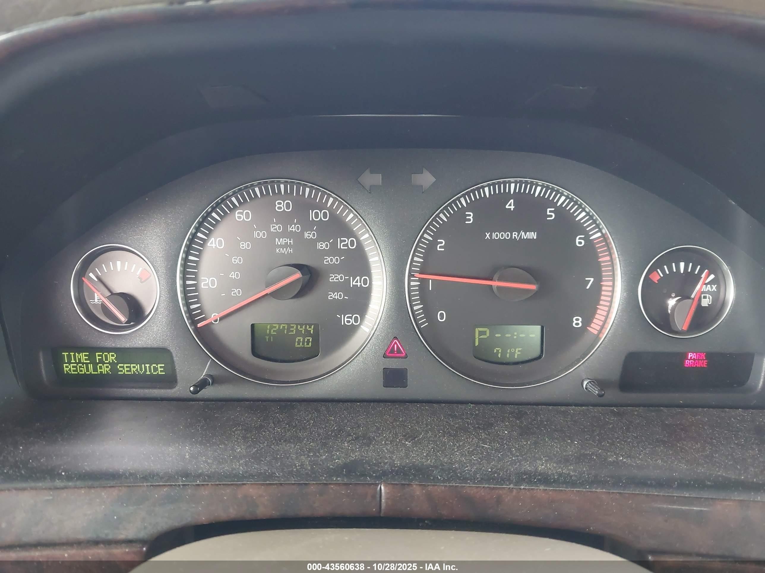 2004 Volvo S80 2.5t Silver vin: YV1TH59H641366454
