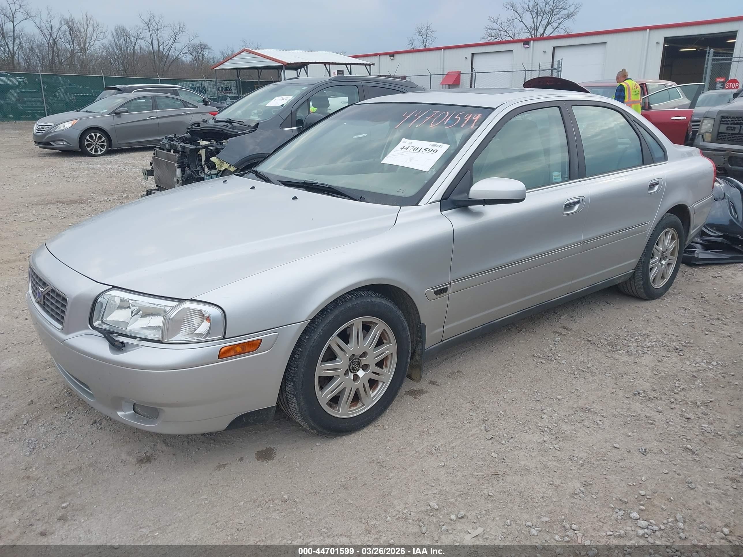 2005 Volvo S80 2.5t Silver vin: YV1TS592051401004
