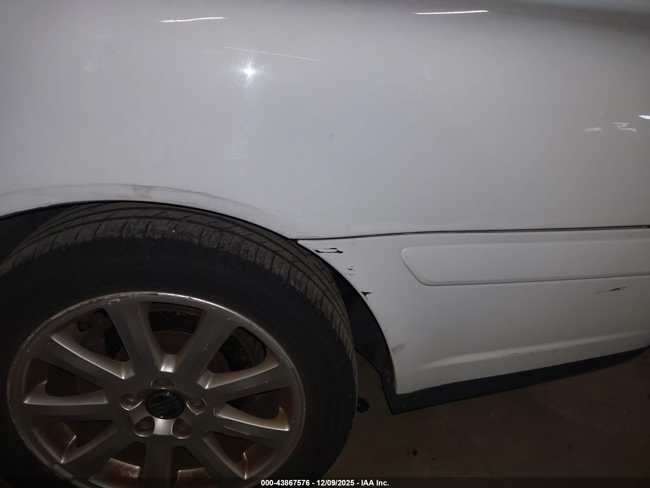 2005 Volvo S80 2.5t White vin: YV1TS592151411086