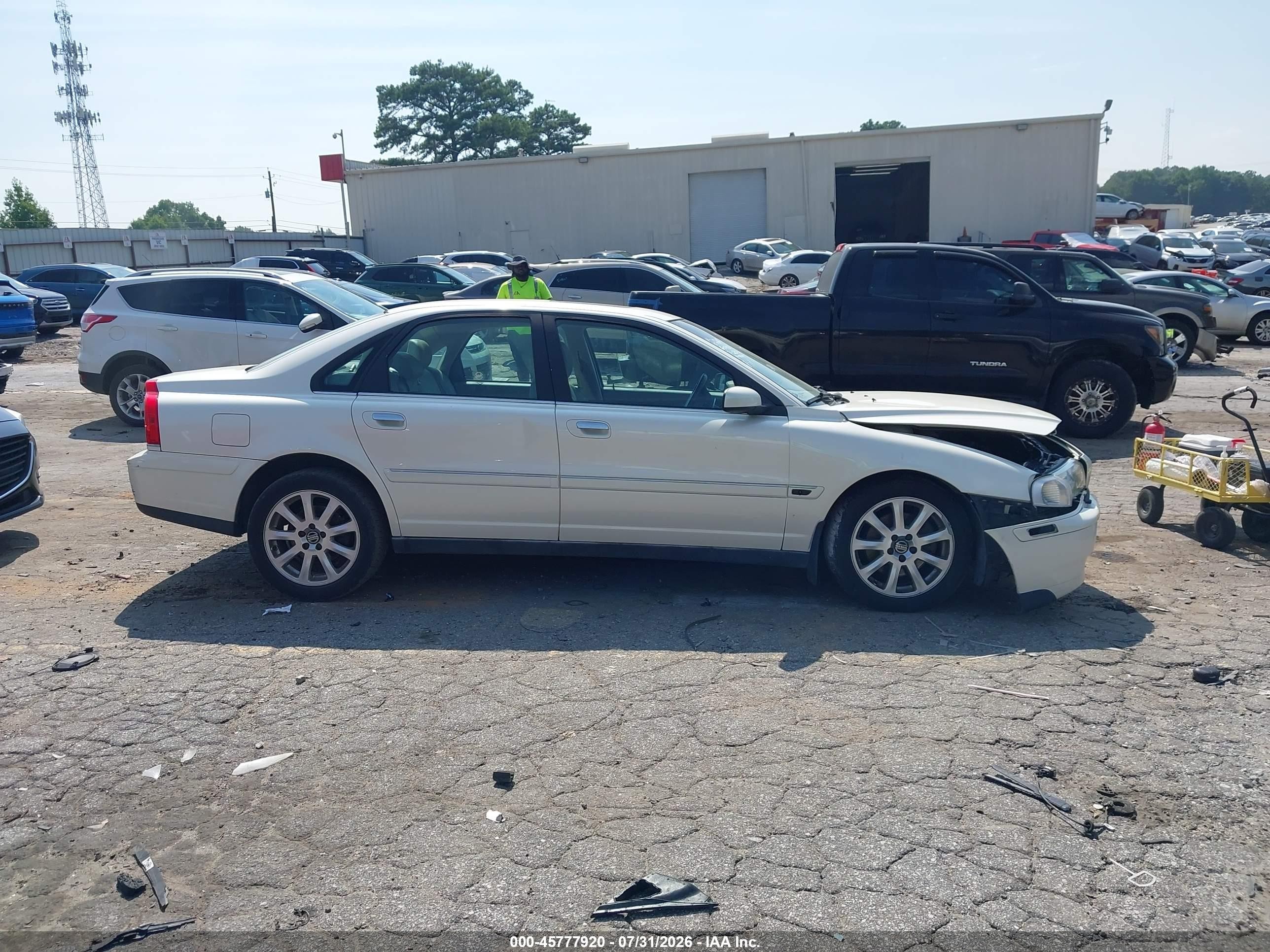 2005 Volvo S80 2.5t A/2.5t A Sr White vin: YV1TS592251395173