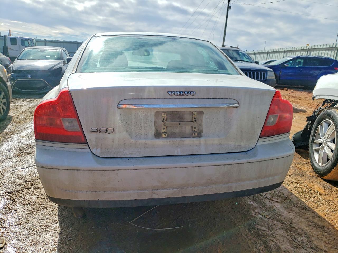 2005 Volvo S80 White vin: YV1TS592451414497
