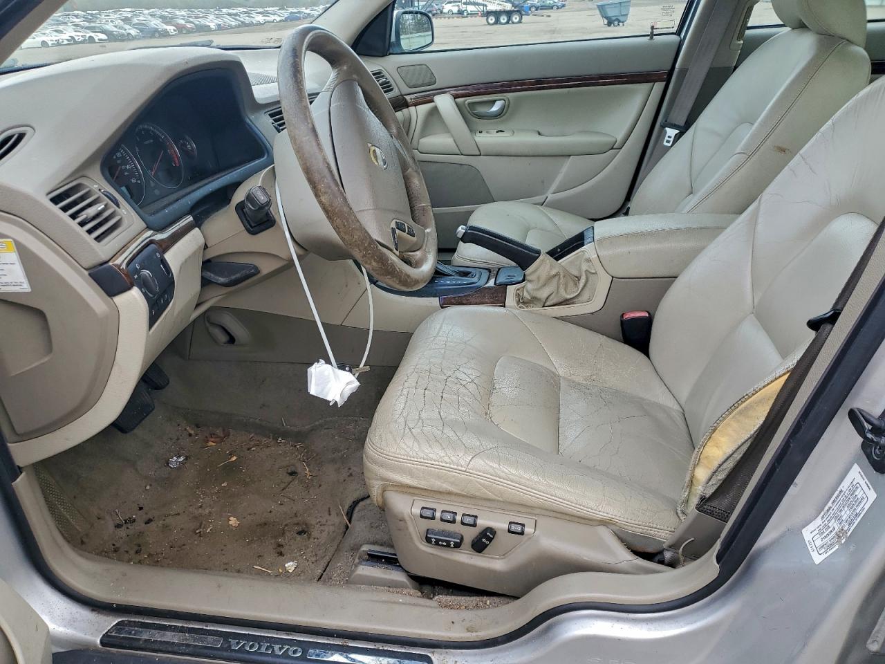 2005 Volvo S80 2.5t Silver vin: YV1TS592451414757