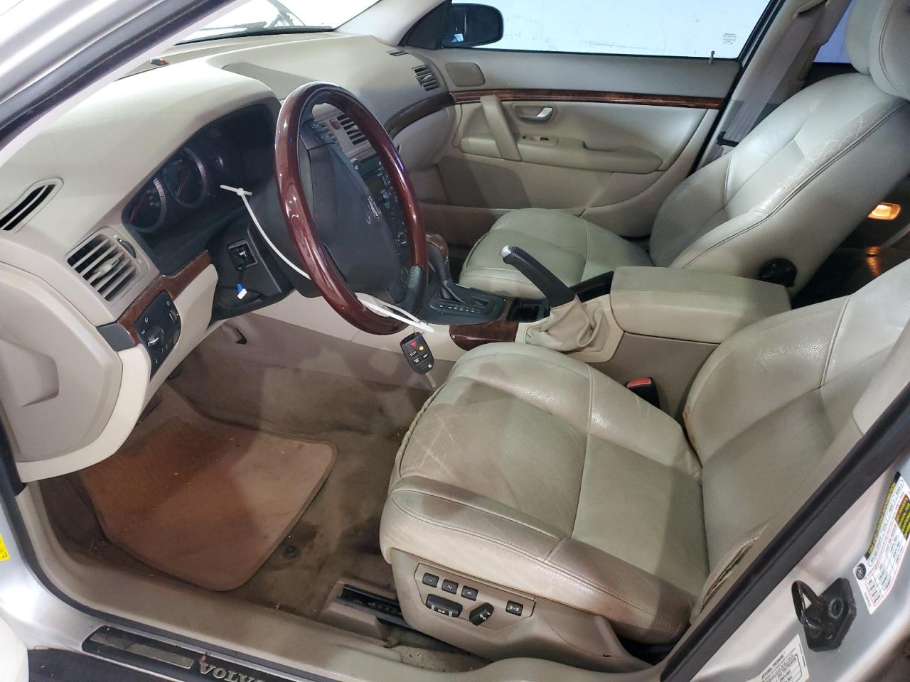 2006 Volvo S80 2.5t Gold vin: YV1TS592461434850