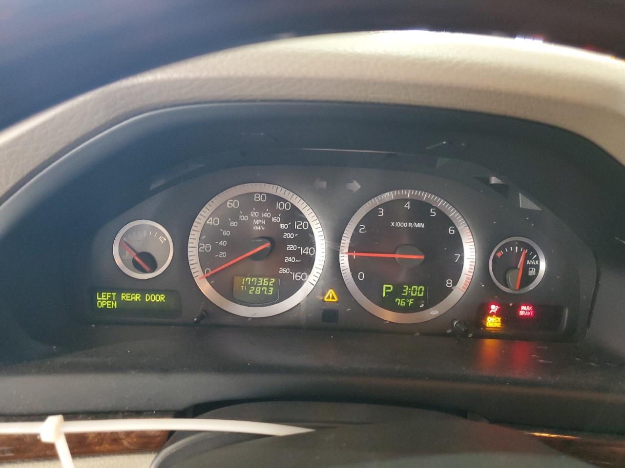 2006 Volvo S80 2.5t Gold vin: YV1TS592461434850