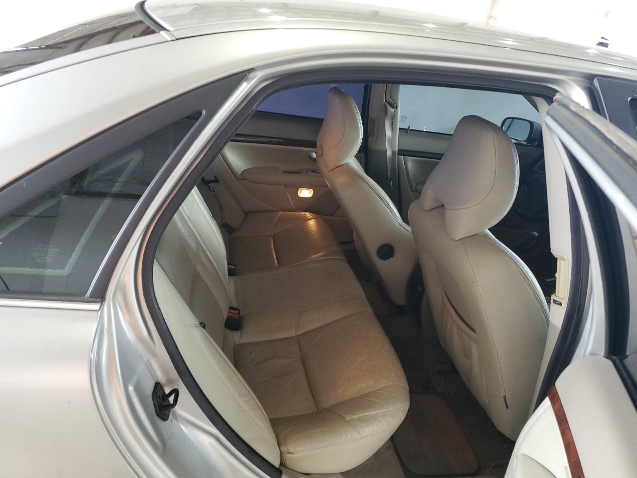 2006 Volvo S80 2.5t Gold vin: YV1TS592461434850