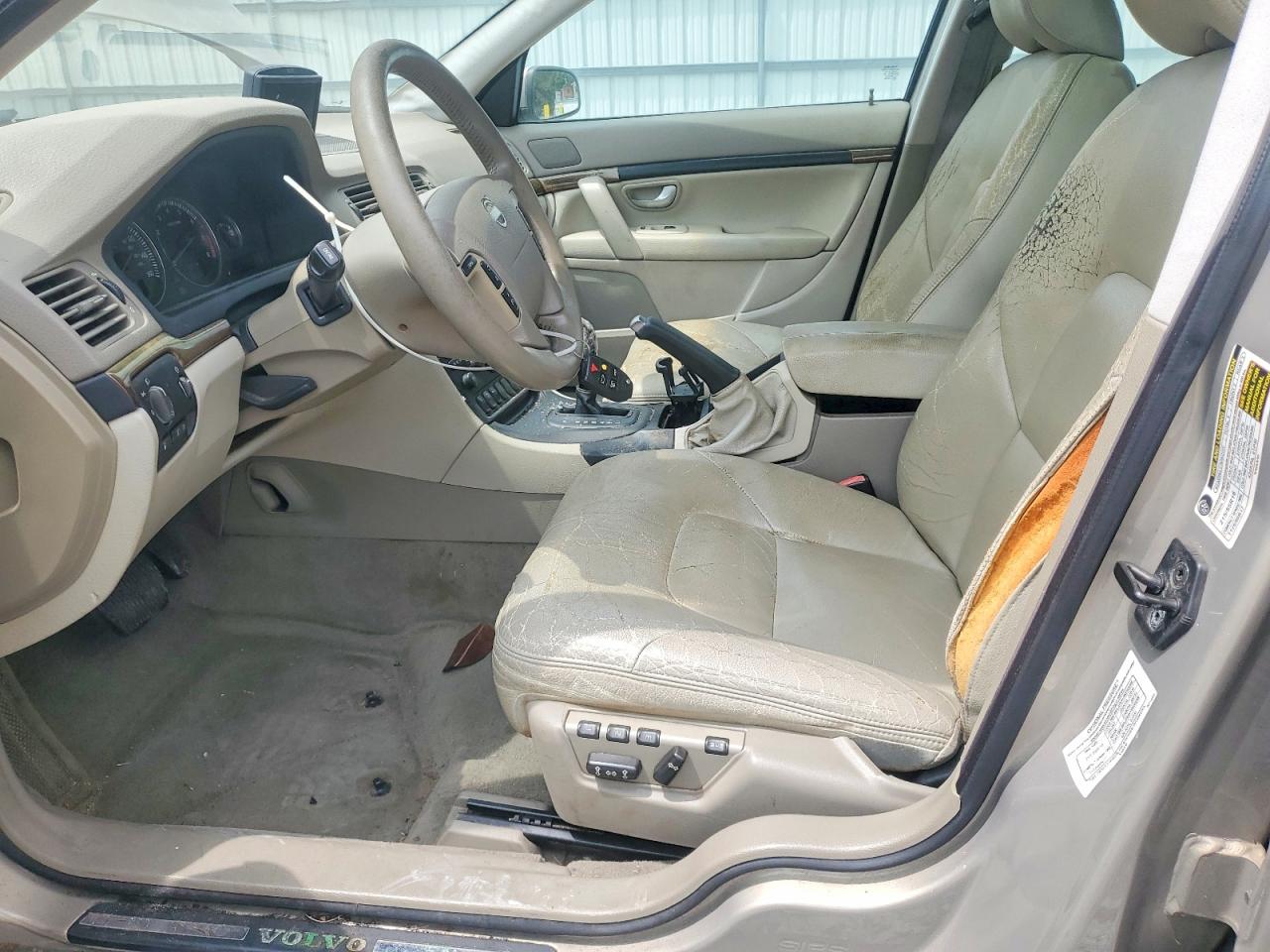 2005 Volvo S80 2.5t Tan vin: YV1TS592551392168