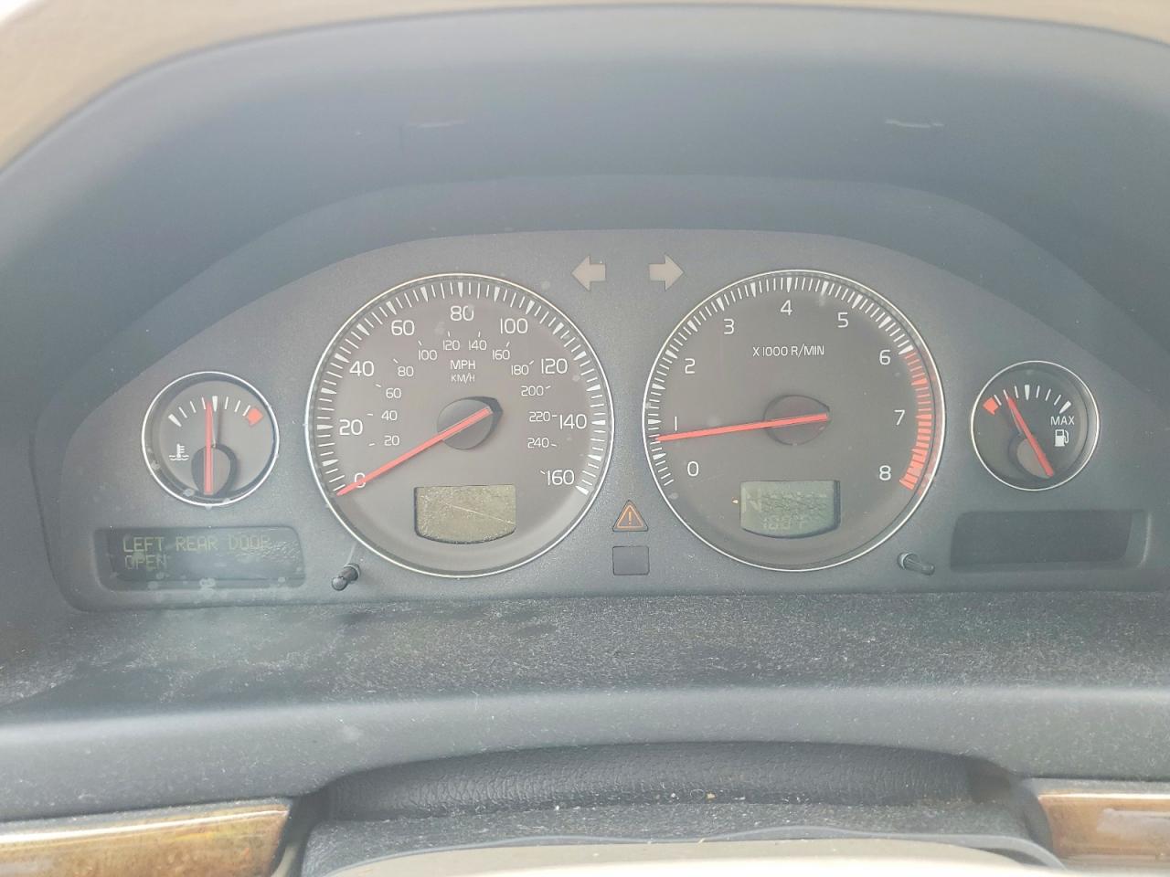 2005 Volvo S80 2.5t Tan vin: YV1TS592551392168