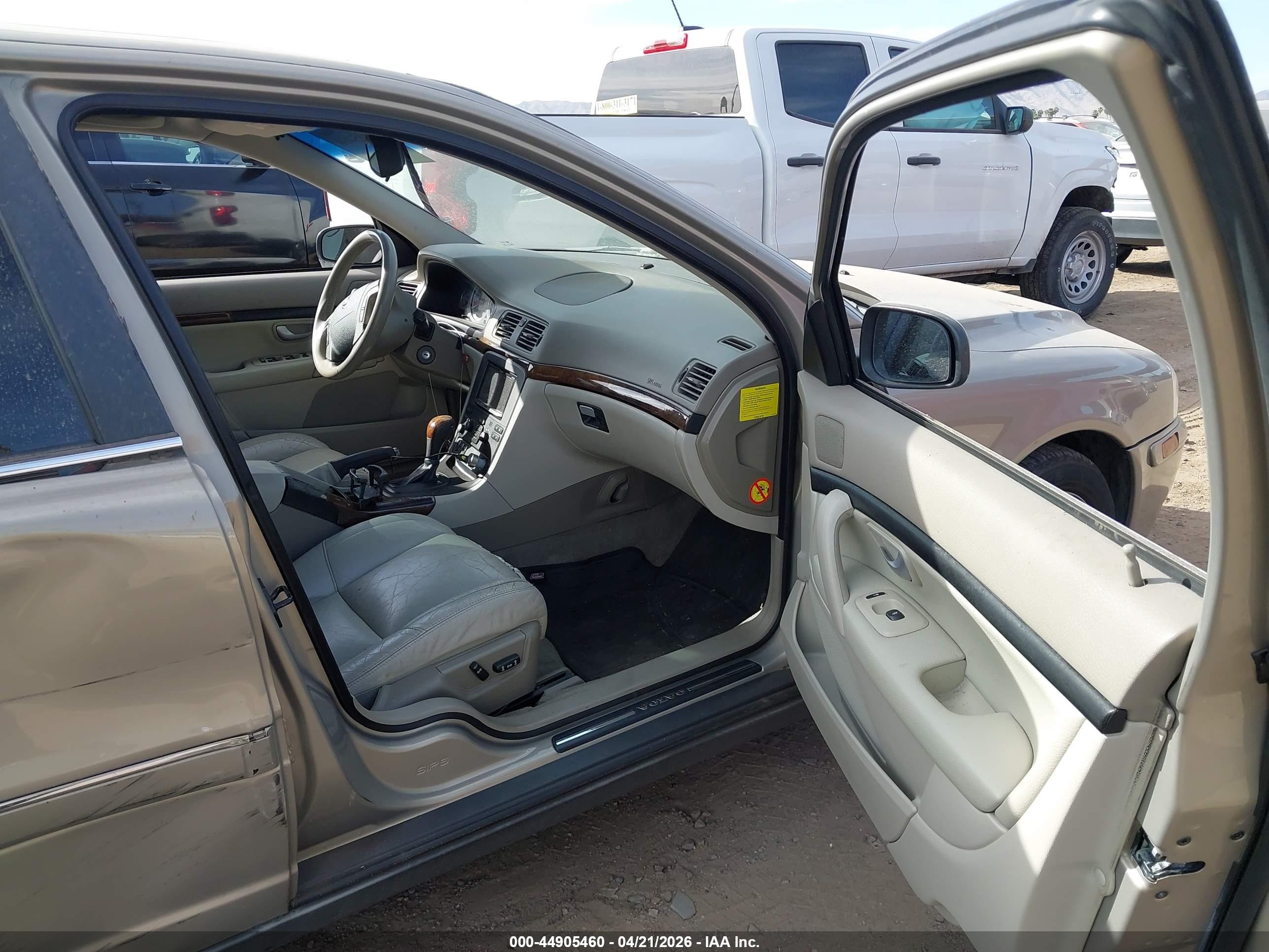 2005 Volvo S80 2.5t Silver vin: YV1TS592551408059