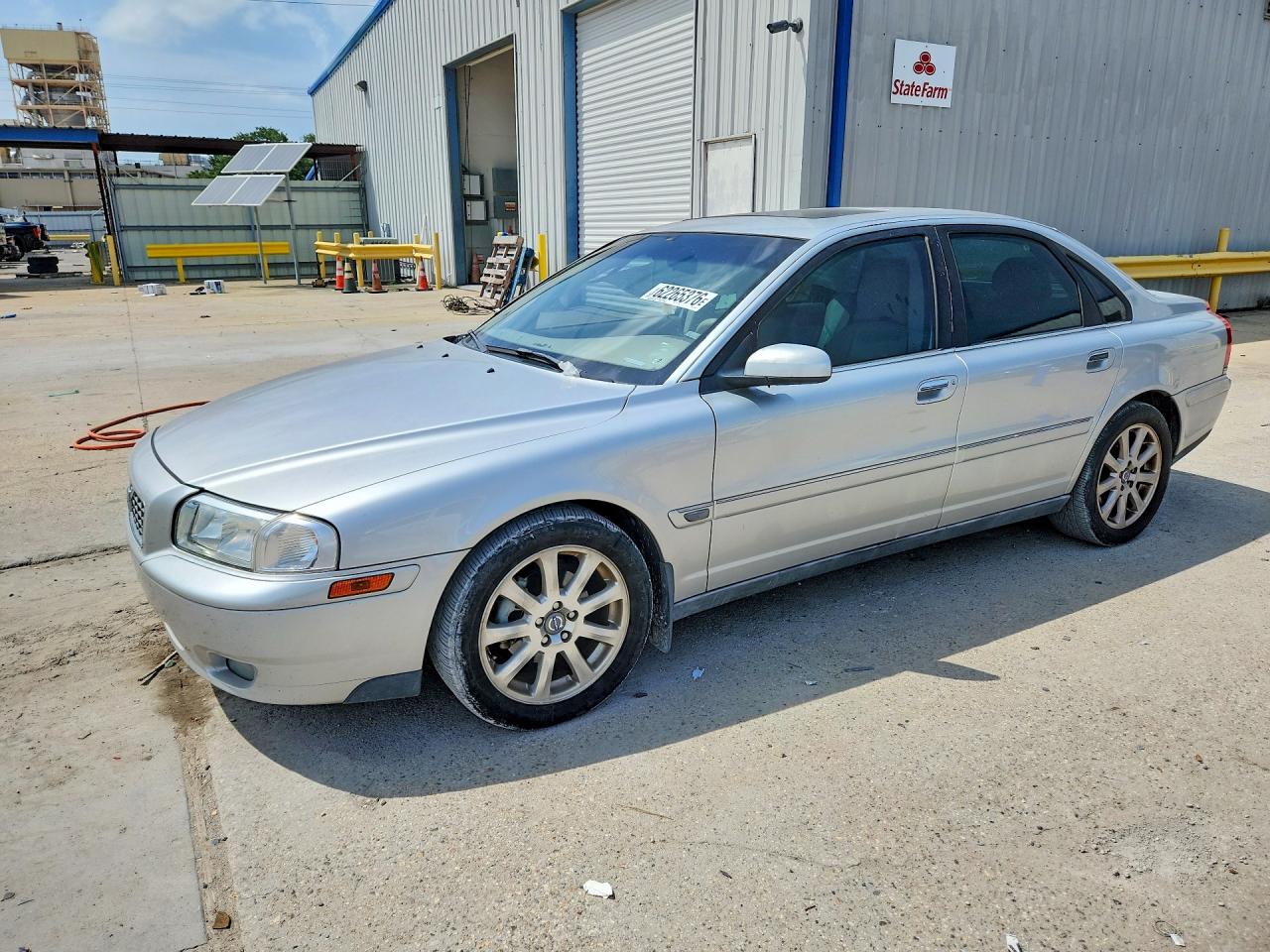 2005 Volvo S80 2.5t Silver vin: YV1TS592851413501