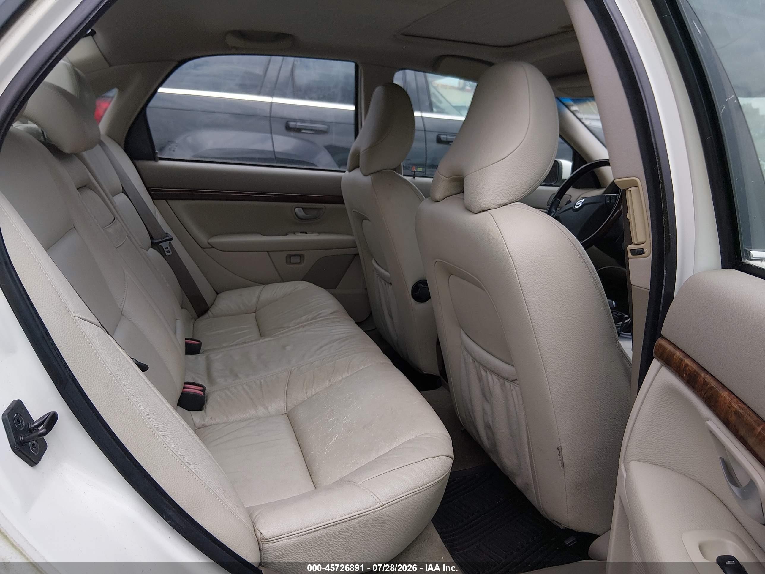 2006 Volvo S80 2.5t Белый vin: YV1TS592861445835