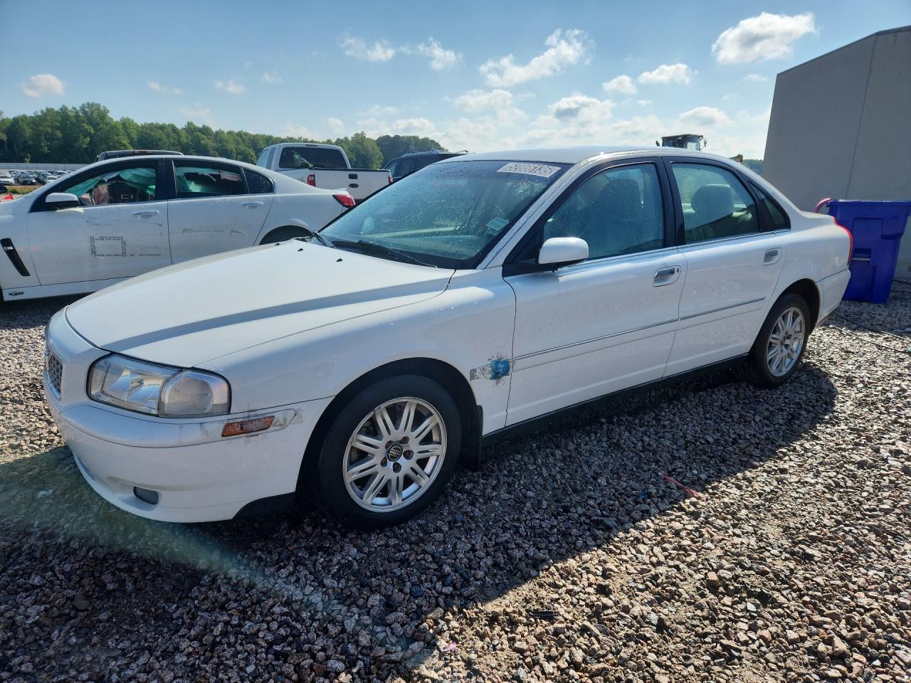 2005 Volvo S80 2.5t White vin: YV1TS592951390875 Damage: Left Front Marker Lamp, Broken, Replacement Required