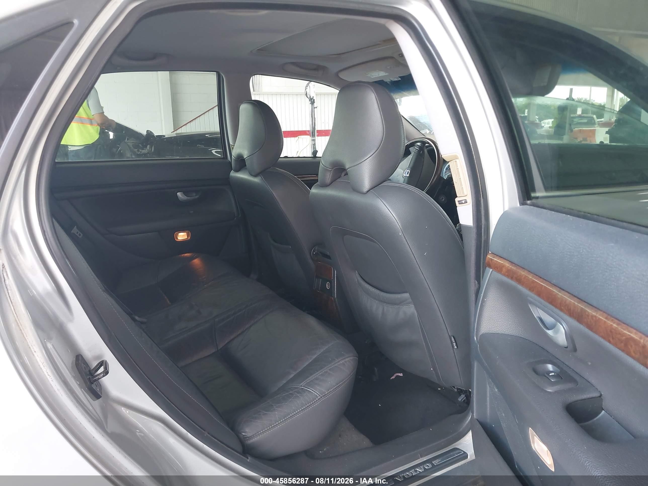2006 Volvo S80 2.5t Silver vin: YV1TS592X61444914