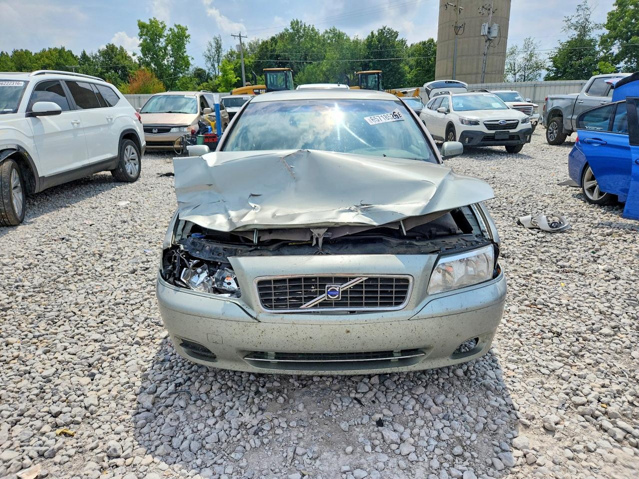 2004 Volvo S80 2.5t Cream vin: YV1TS59H641366598