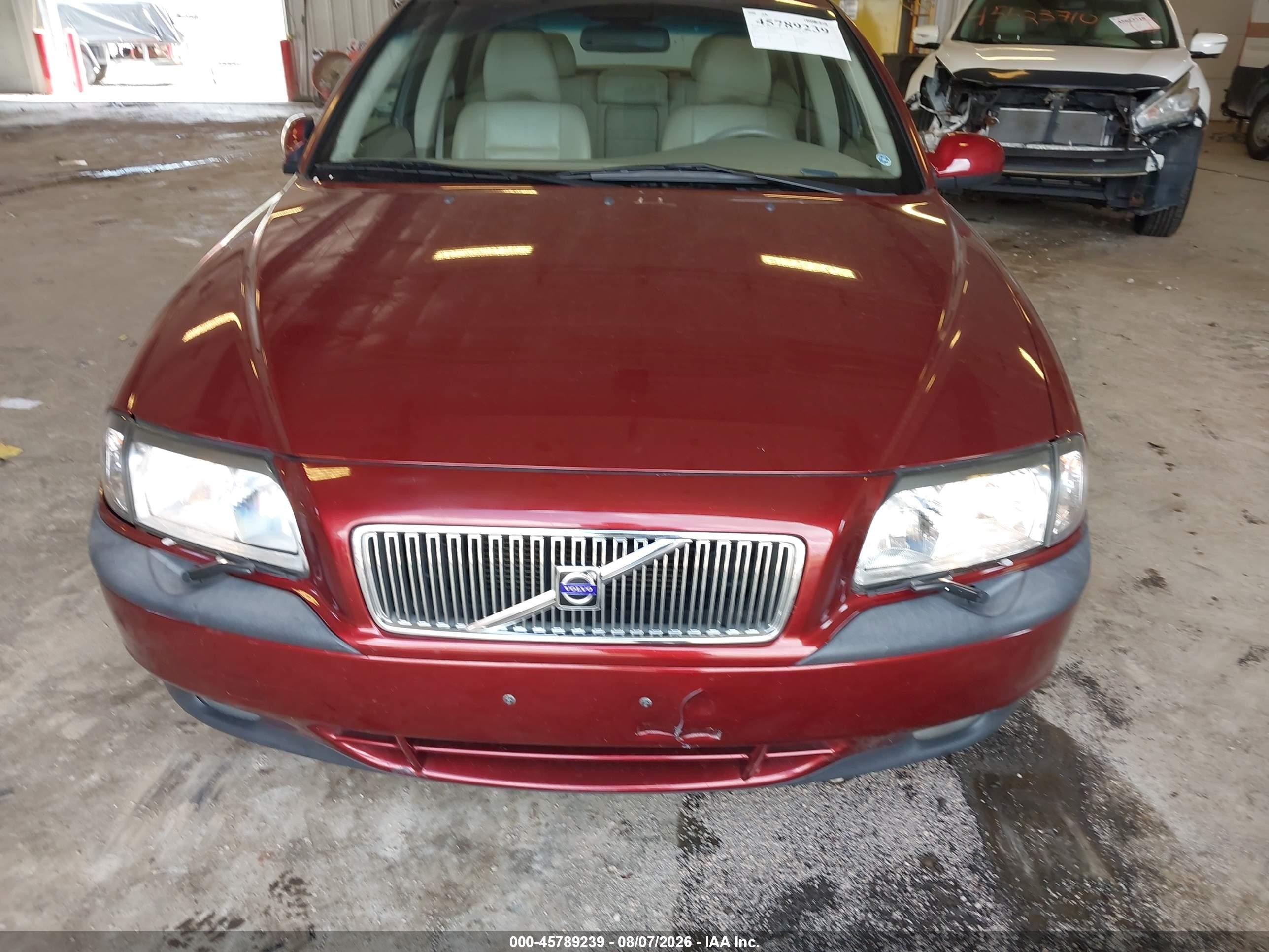 2001 Volvo S80 T6 Exectuvie Red vin: YV1TS90D911166635