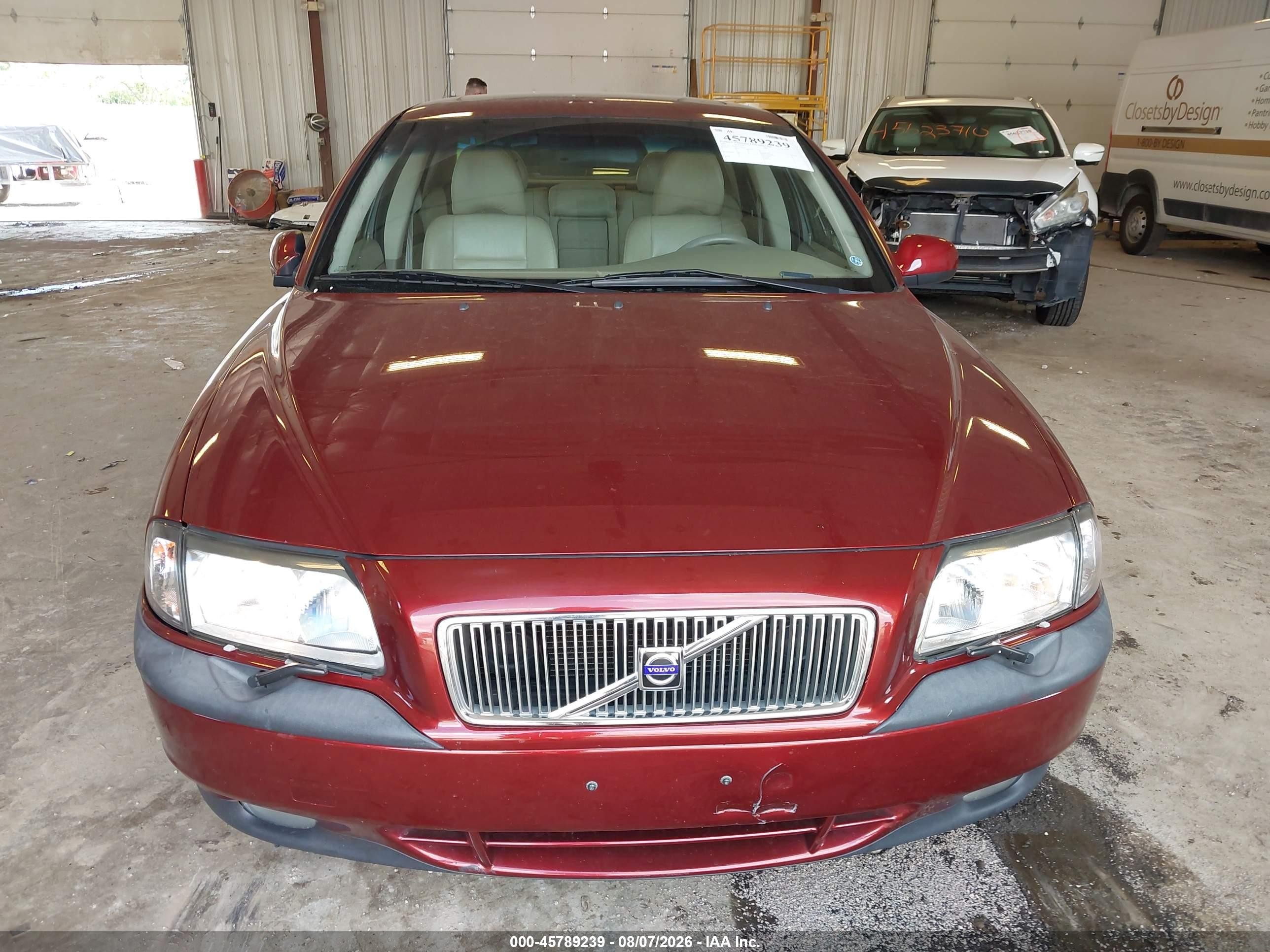 2001 Volvo S80 T6 Exectuvie Red vin: YV1TS90D911166635