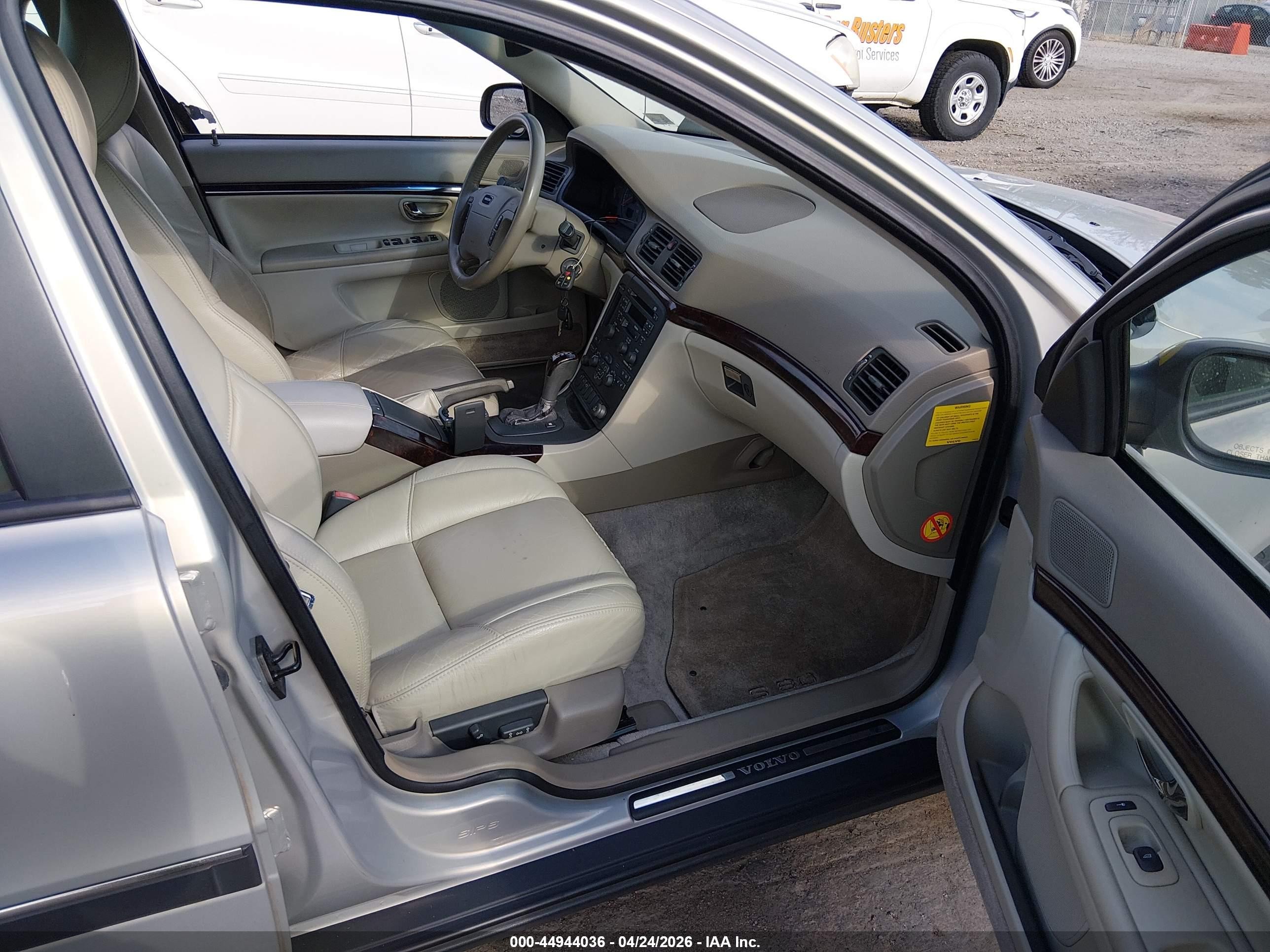 2000 Volvo S80 T-6 Серый vin: YV1TS90DXY1115591