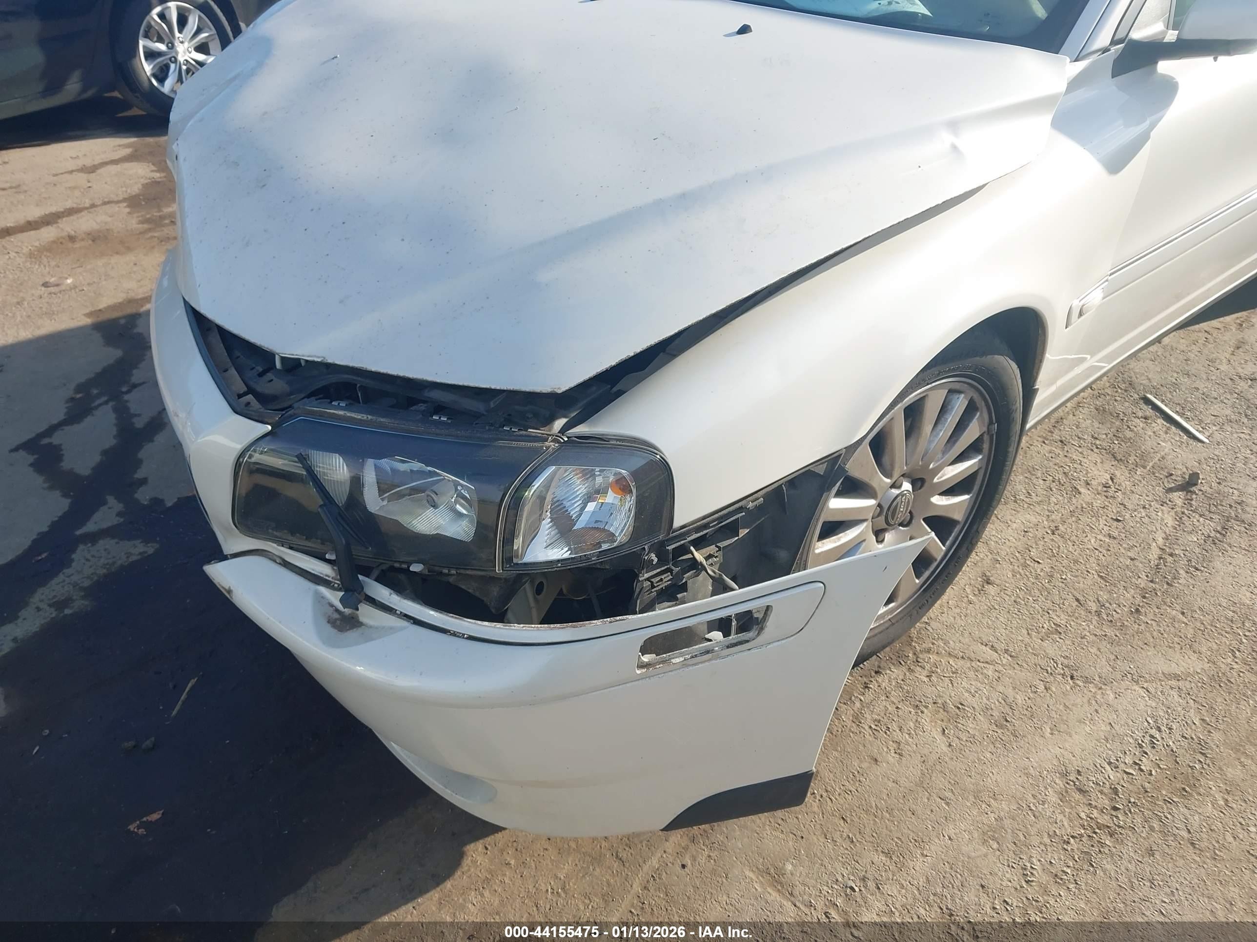 2005 Volvo S80 T6 White vin: YV1TS911051411090