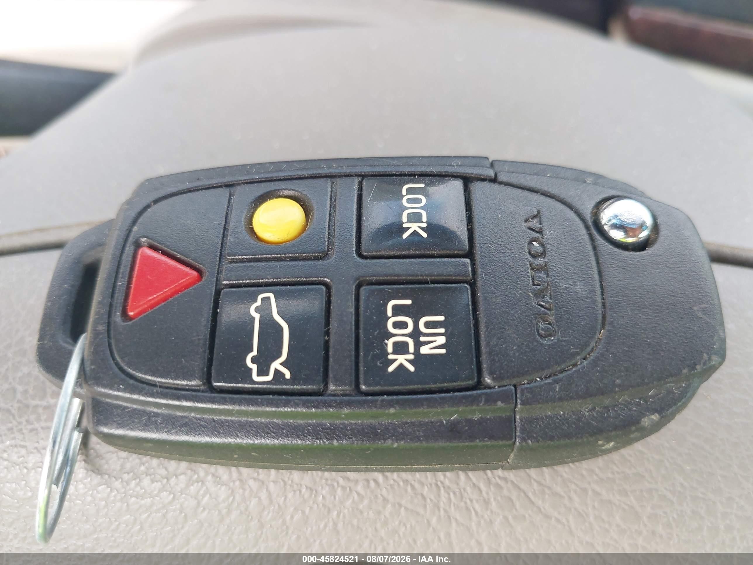 2004 Volvo S80 2.9 Red vin: YV1TS92D341362104
