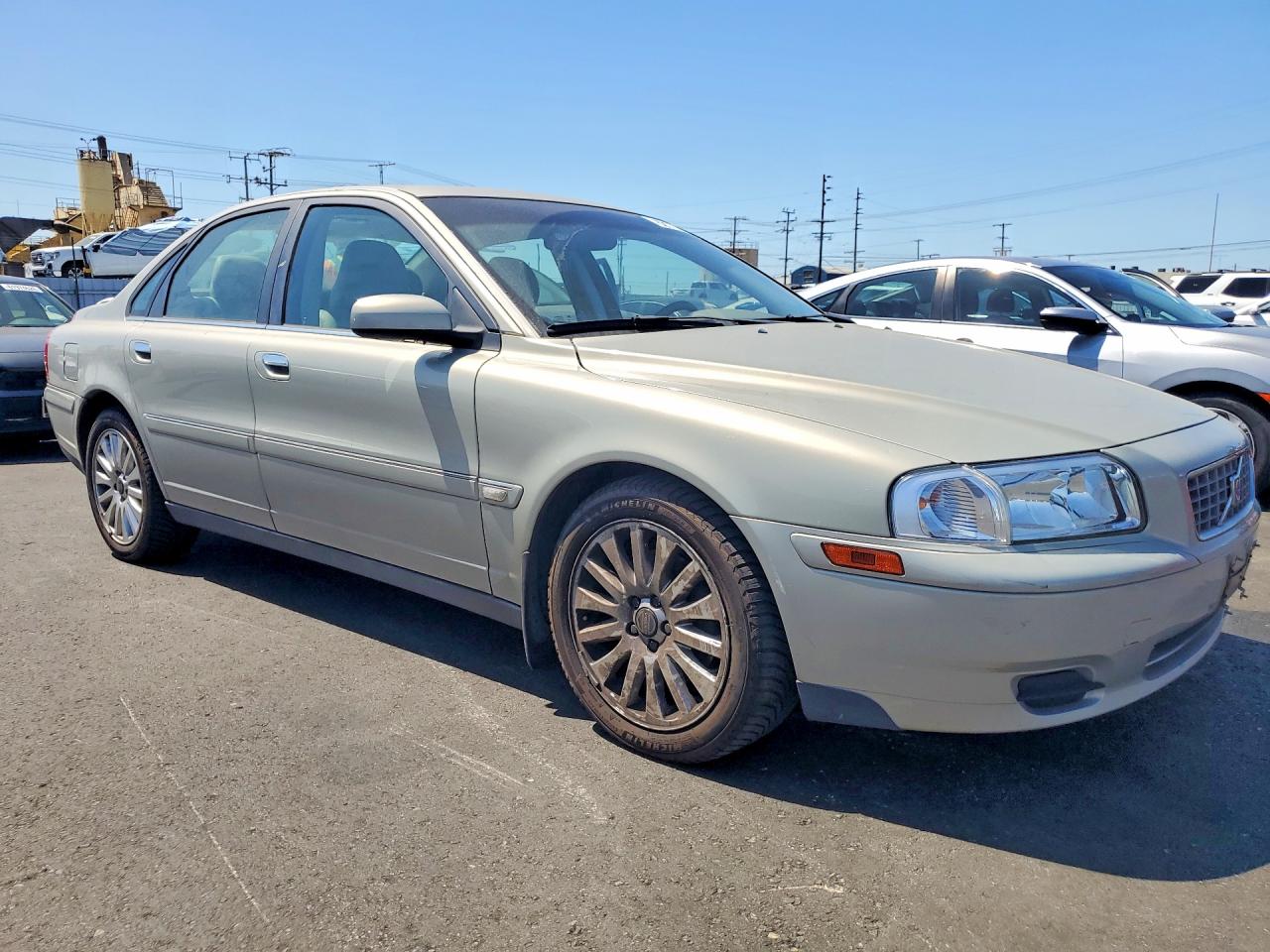 2004 Volvo S80 Silver vin: YV1TS92D441351578