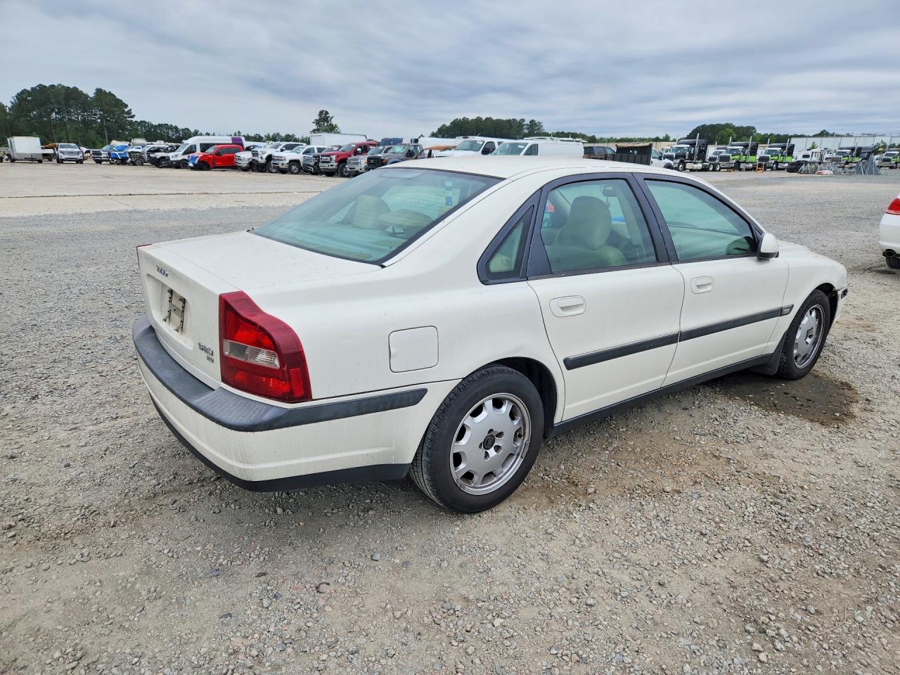 2001 Volvo S80 Cream vin: YV1TS94D511197830