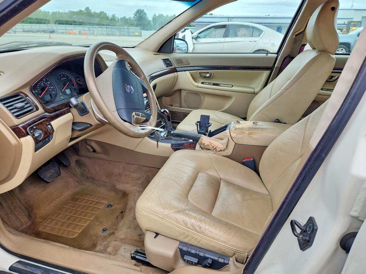 2001 Volvo S80 Cream vin: YV1TS94D511197830