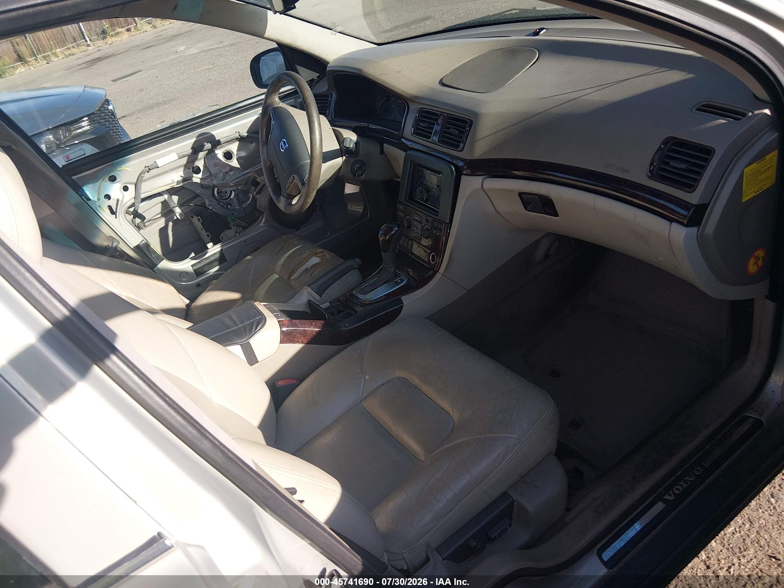 2001 Volvo S80 2.9 Золотой vin: YV1TS94D611162150