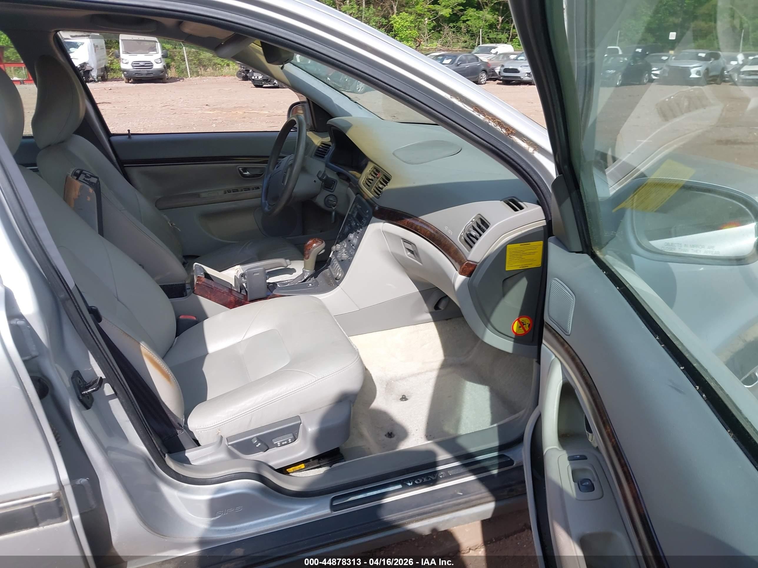 2000 Volvo S80 2.9 Silver vin: YV1TS94D7Y1068675