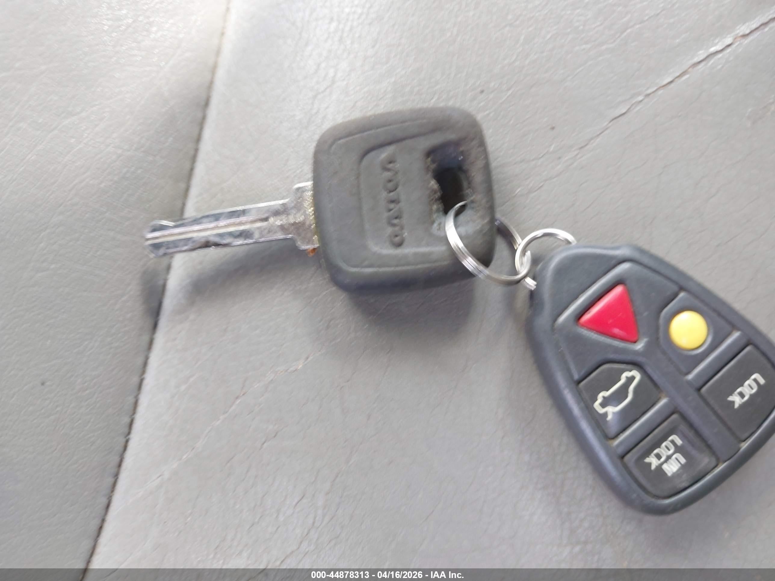 2000 Volvo S80 2.9 Silver vin: YV1TS94D7Y1068675