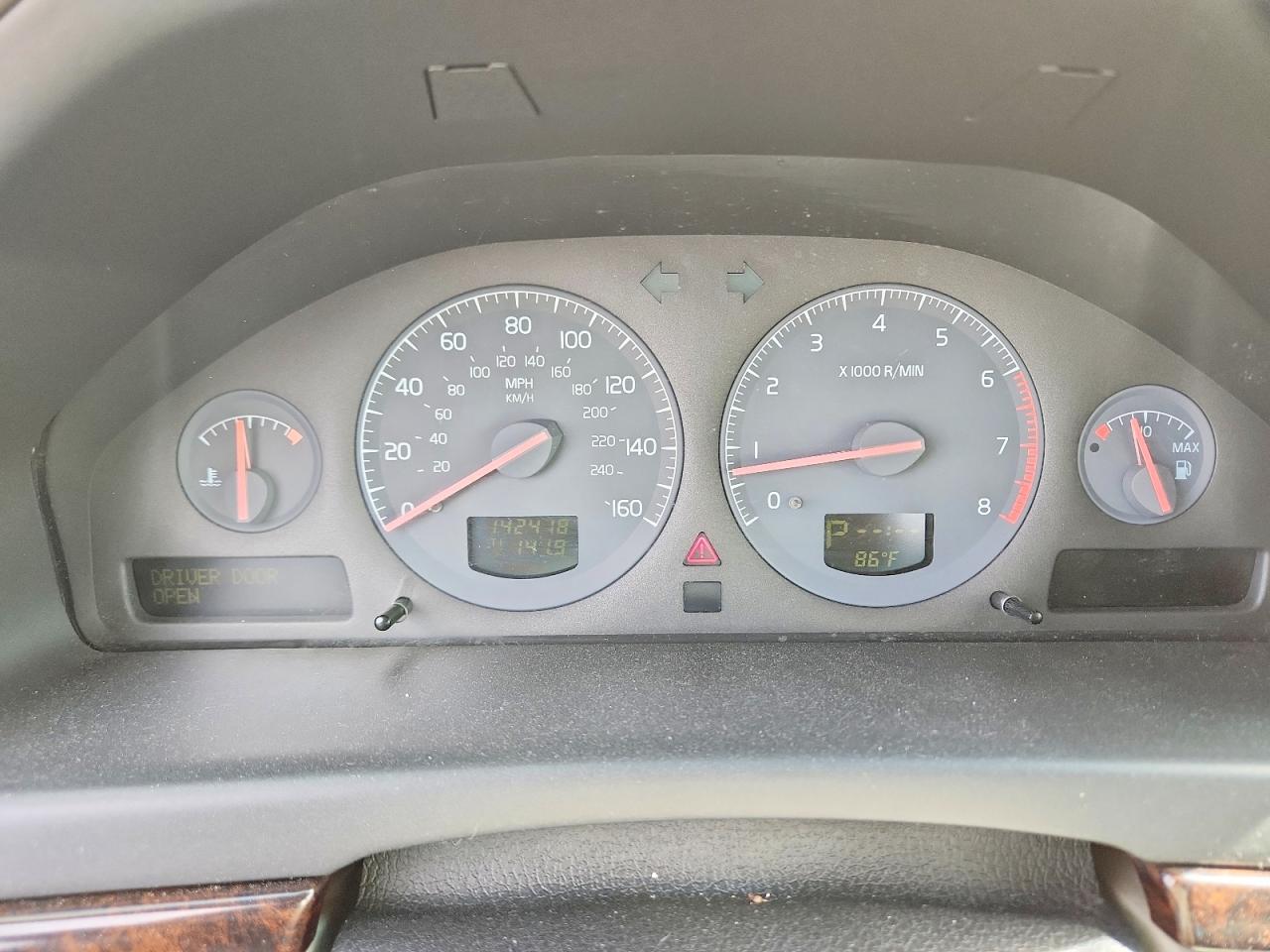 1999 Volvo S80 White vin: YV1TS97D8X1023951