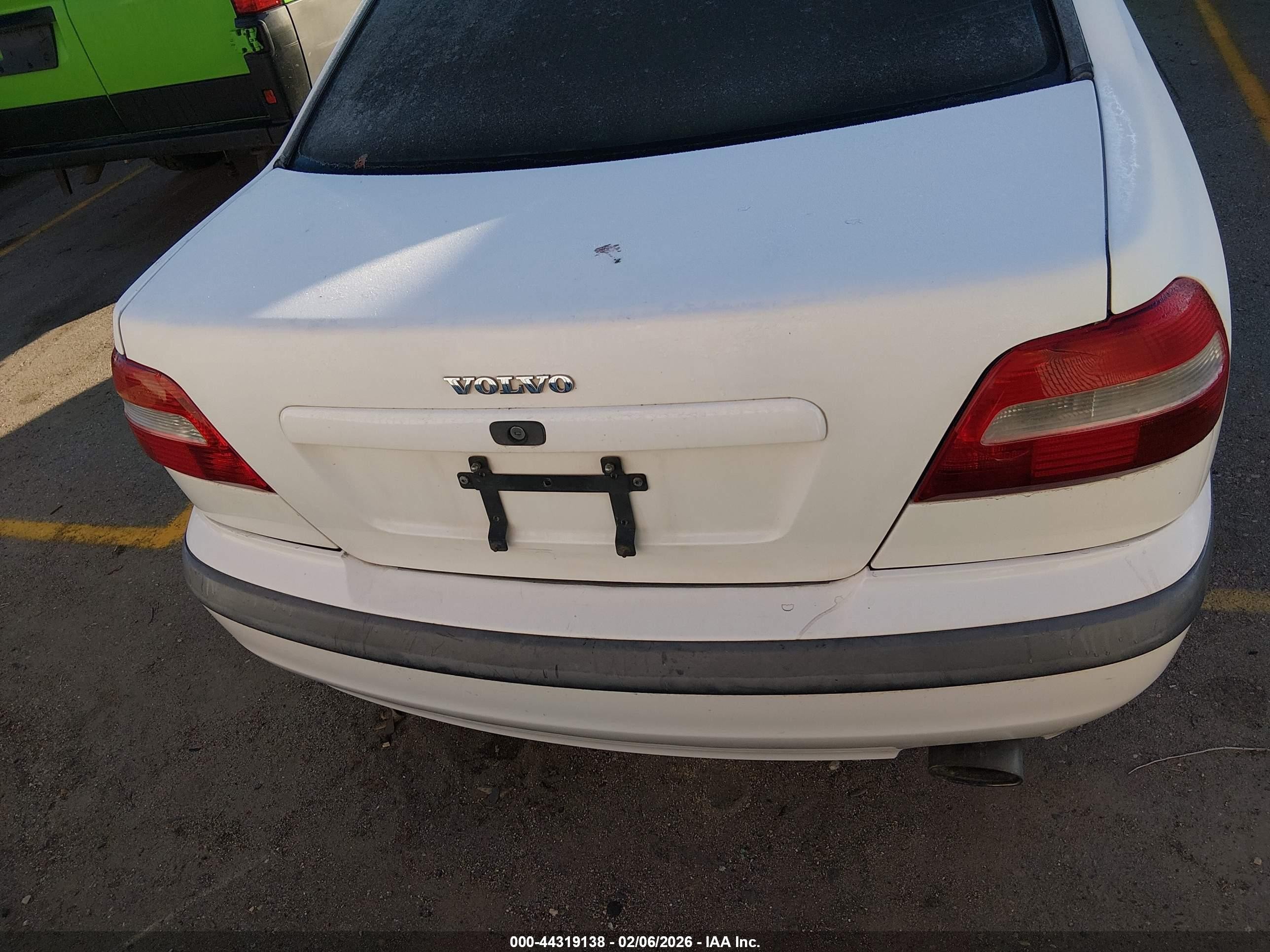 2001 Volvo S40 A/sport Edition White vin: YV1VS29501F657772