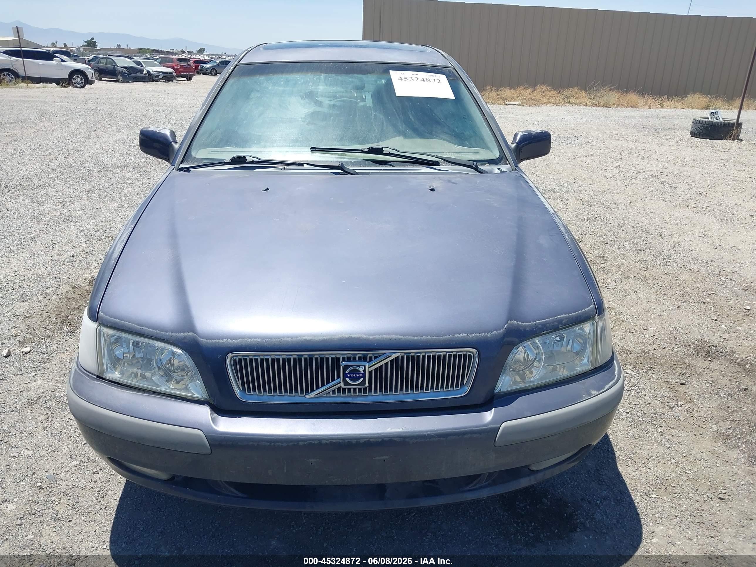 2001 Volvo S40 A/sport Edition Dark Blue vin: YV1VS29511F733435