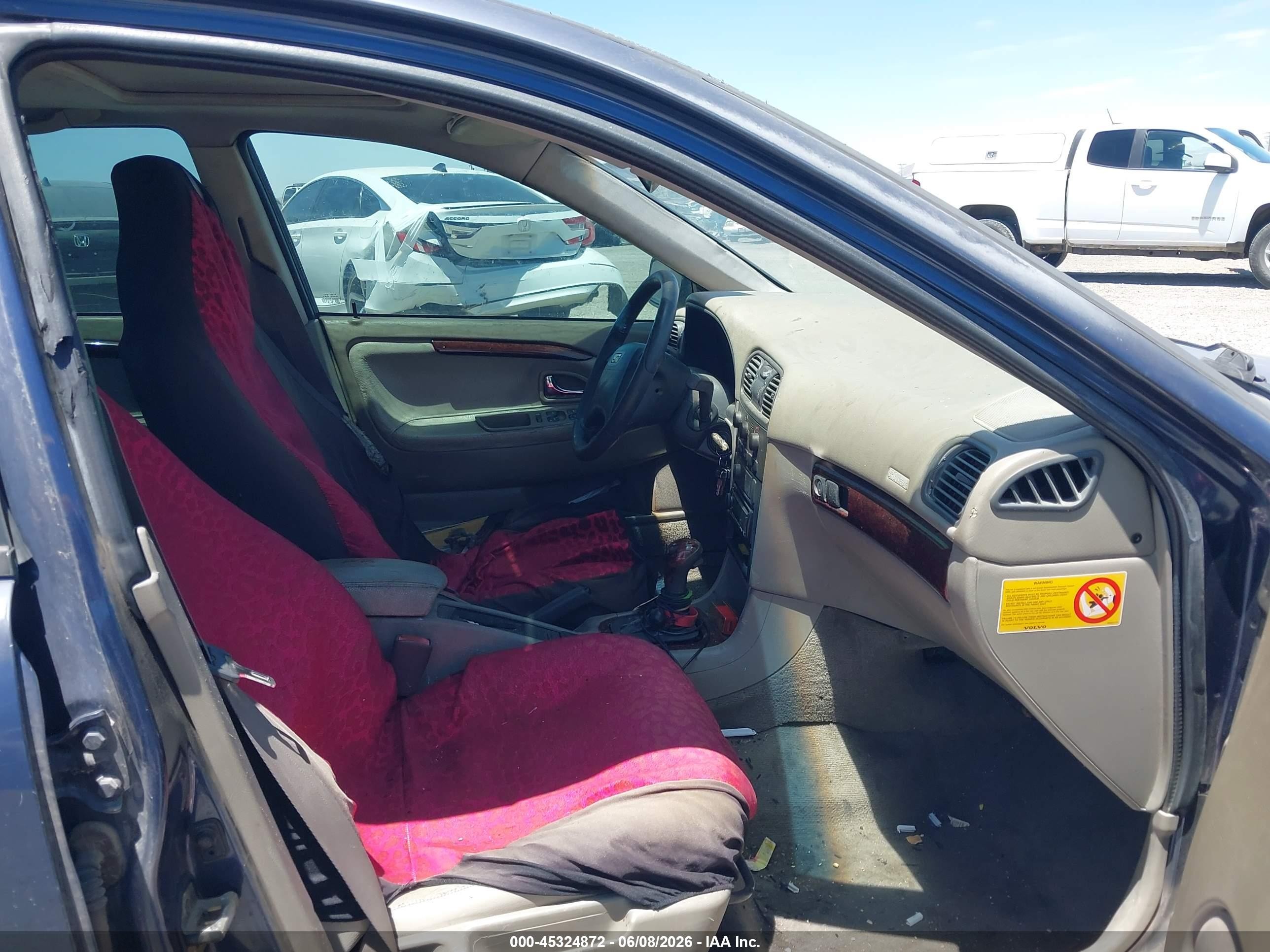 2001 Volvo S40 A/sport Edition Dark Blue vin: YV1VS29511F733435