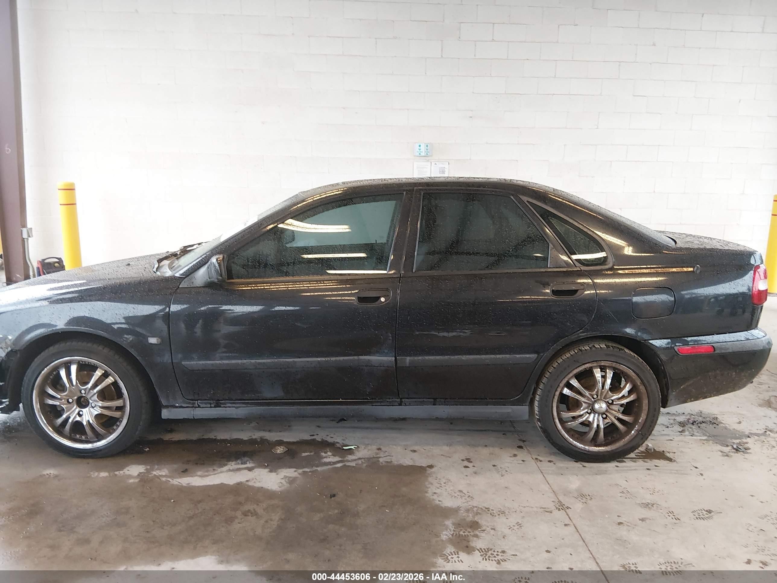 2001 Volvo S40 A/sport Edition Black vin: YV1VS29521F747554