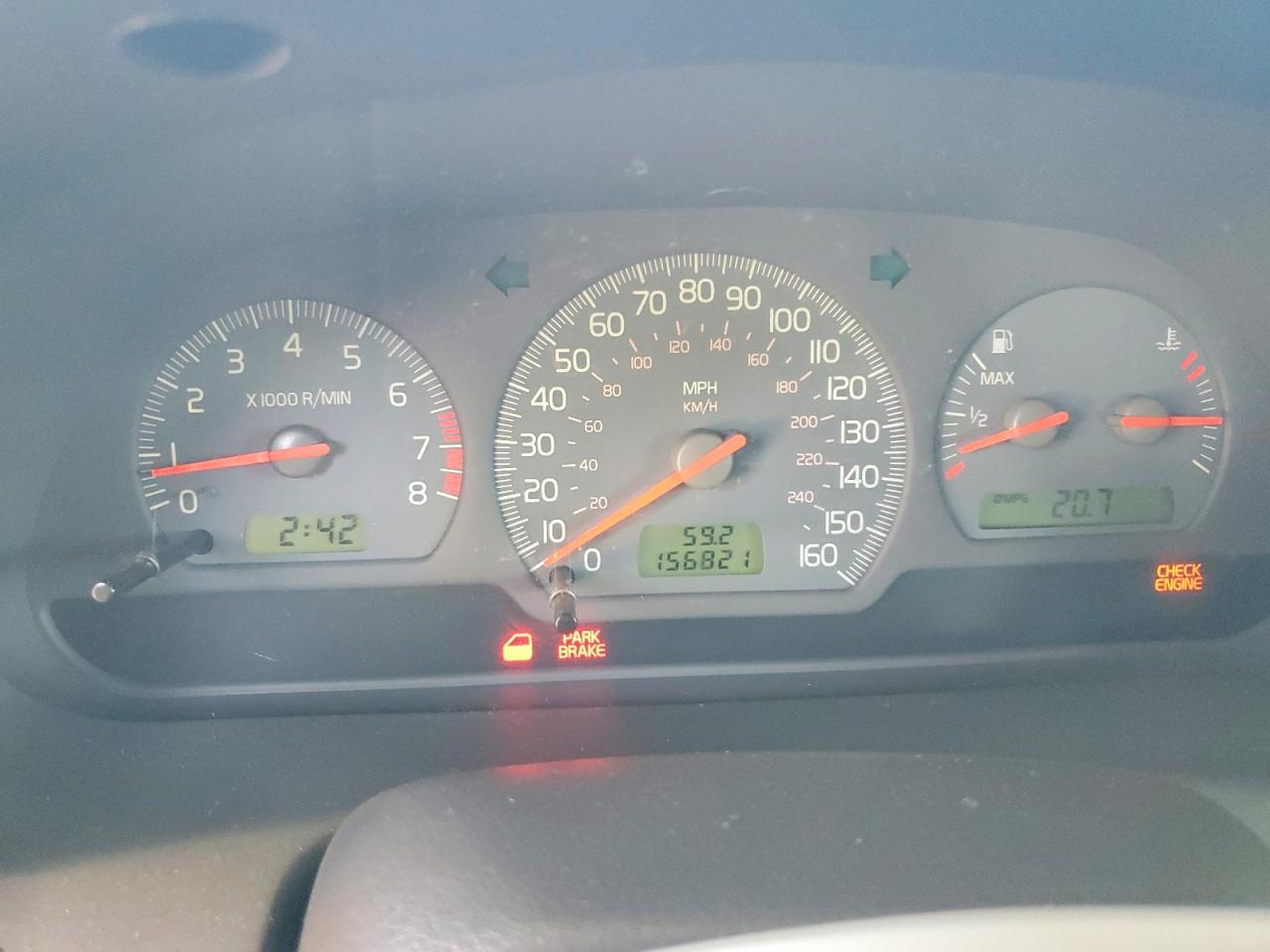 2002 Volvo S40 1.9t White vin: YV1VS29552F877541