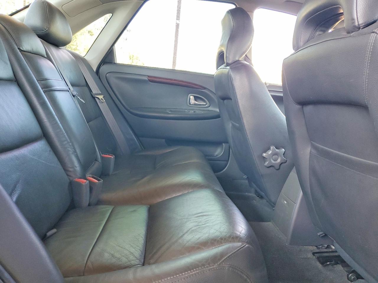 2002 Volvo S40 1.9t White vin: YV1VS29552F877541