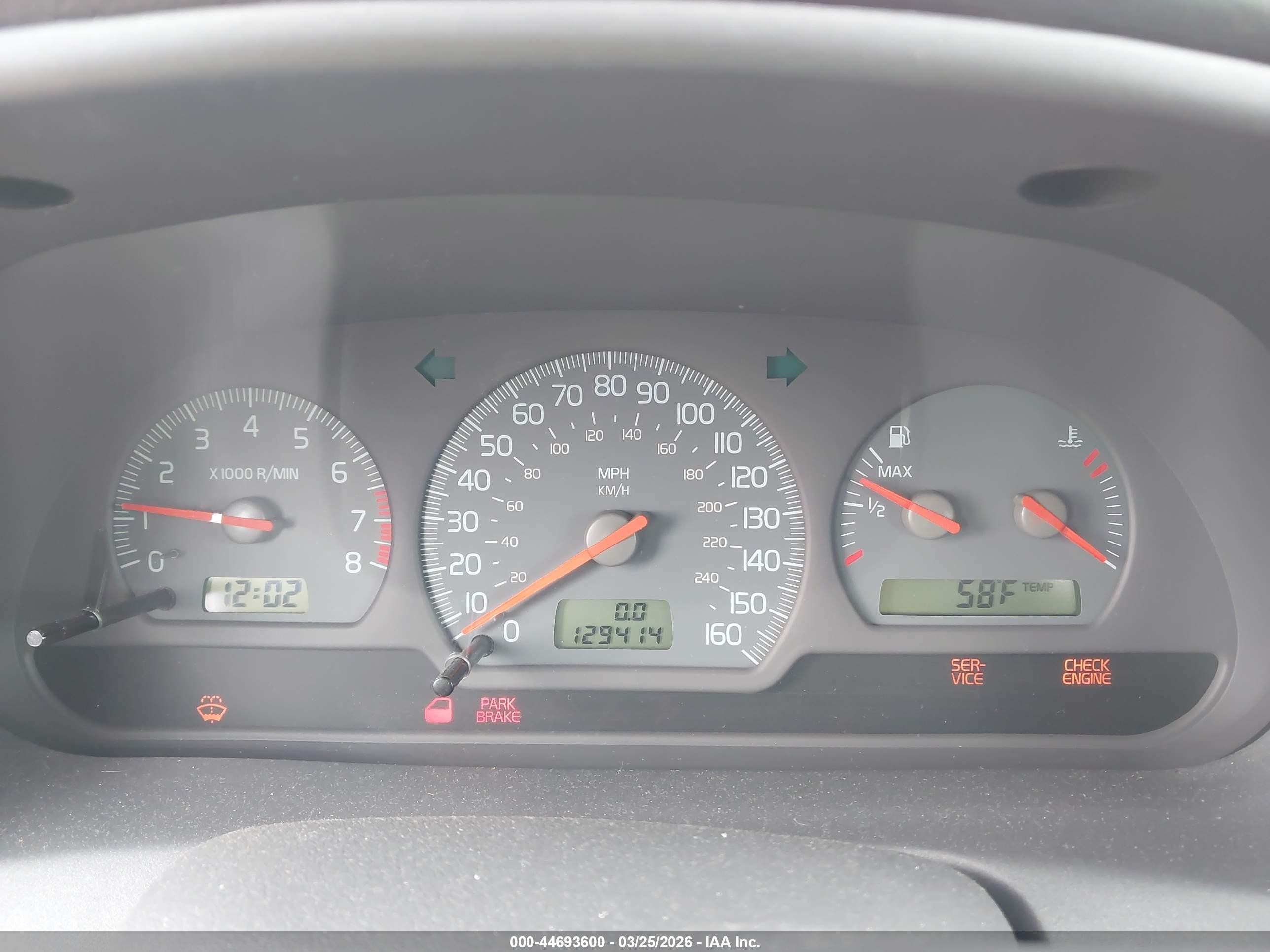 2001 Volvo S40 A/sport Edition Серебряный vin: YV1VS29571F704599