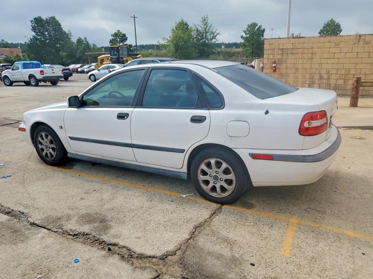 2002 Volvo S40 1.9t White vin: YV1VS29572F808415