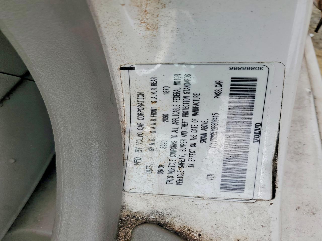 2002 Volvo S40 1.9t White vin: YV1VS29572F808415