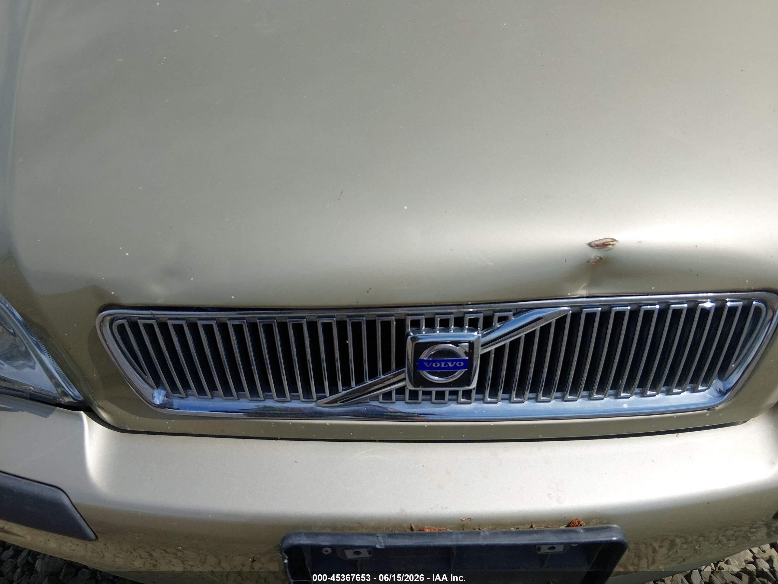 2001 Volvo S40 A/sport Edition Gold vin: YV1VS29581F655977