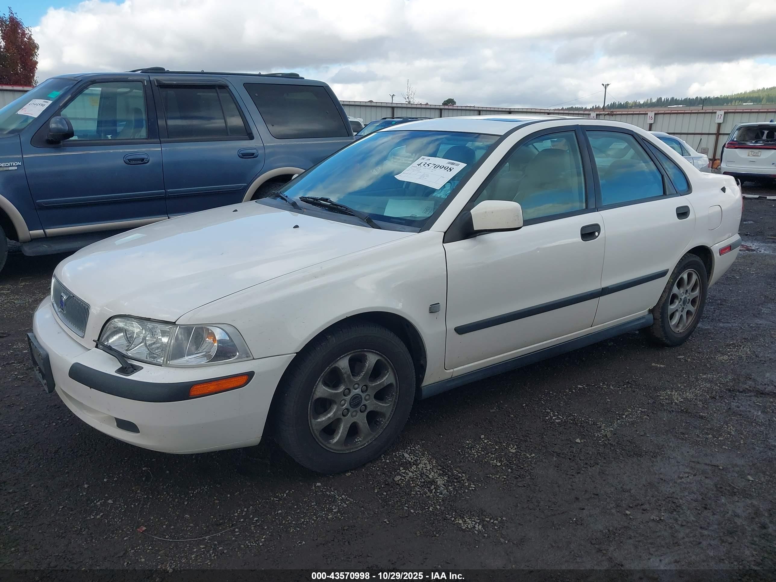 2001 Volvo S40 A/sport Edition Белый vin: YV1VS29581F722707