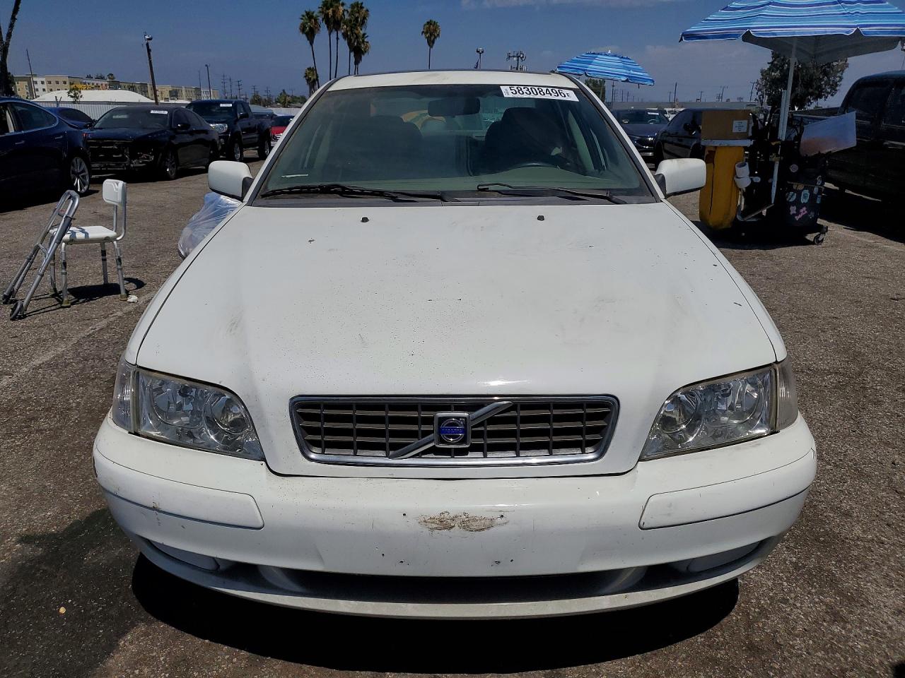 2001 Volvo S40 1.9t Белый vin: YV1VS29583F930668