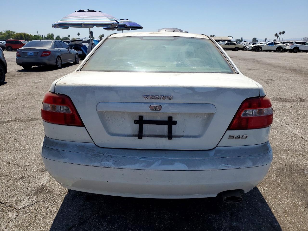 2001 Volvo S40 1.9t Белый vin: YV1VS29583F930668